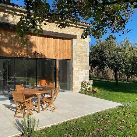 Apartment Le Domaine Du Petit Bois, Le Verger