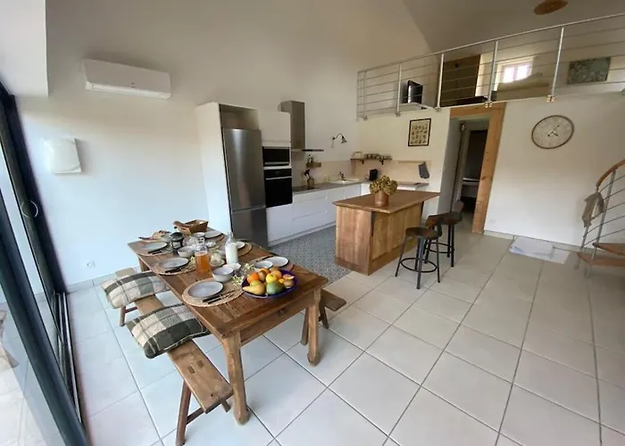 Le Domaine Du Petit Bois, Le Verger * Varzay